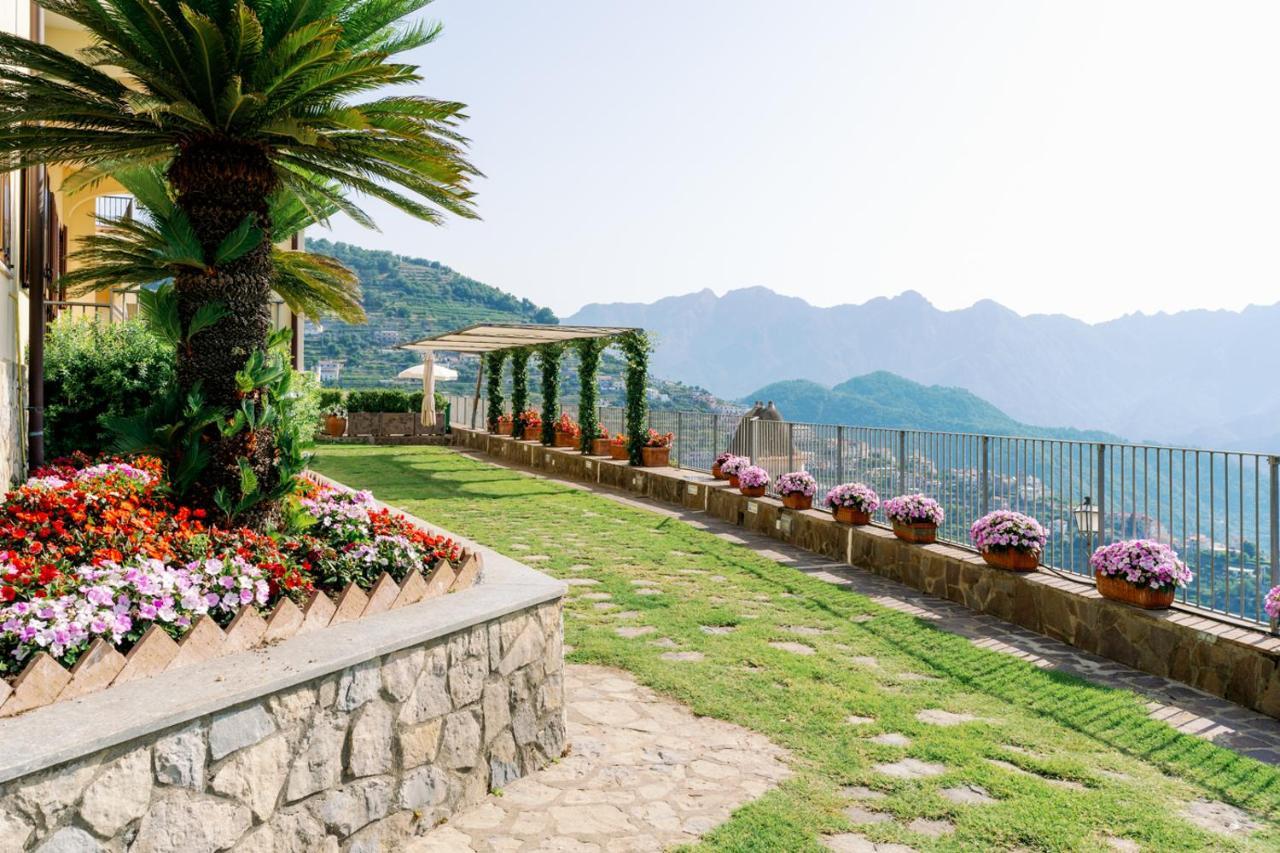 Appartamento Ilaria In Villa Laura Скала Екстер'єр фото
