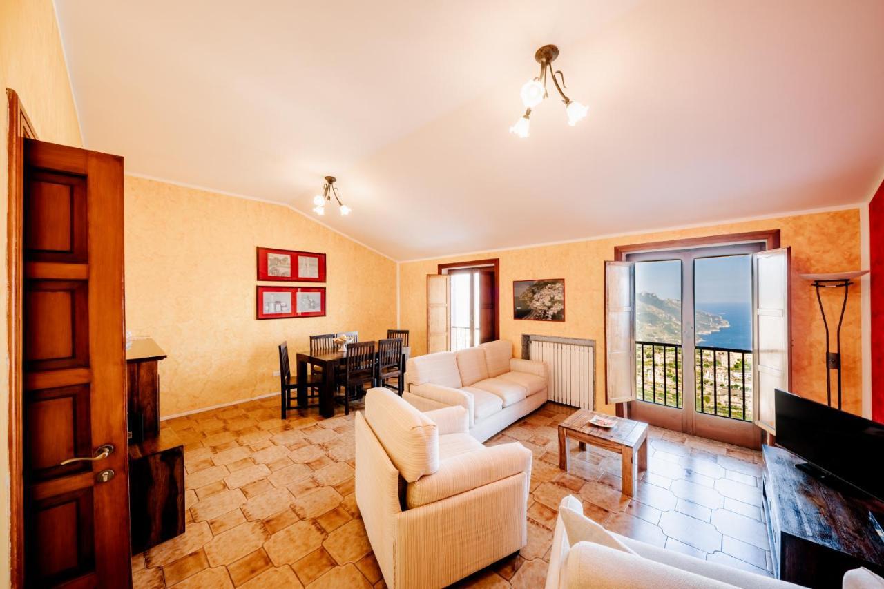 Appartamento Ilaria In Villa Laura Скала Екстер'єр фото